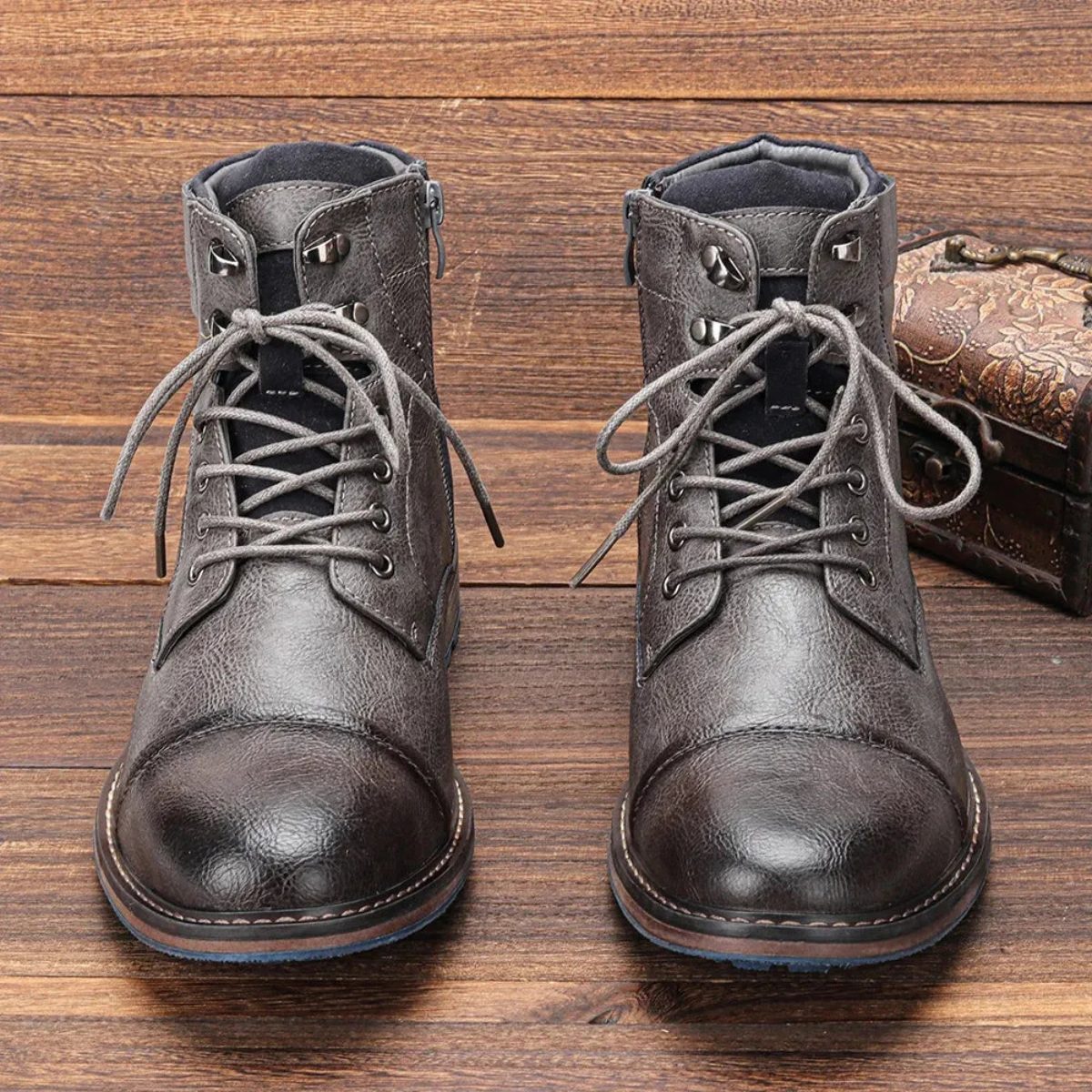 The Manchester Men's Vintage Leather Ankle Boots