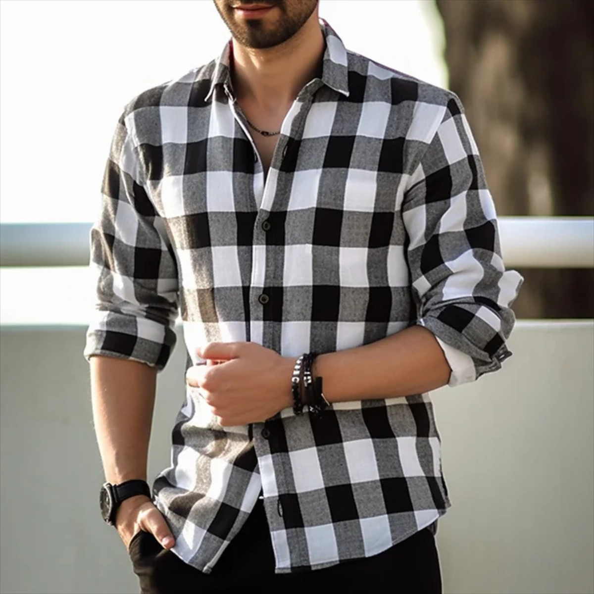 The Como Lago Men’s Casual Plaid Button-Up Shirt