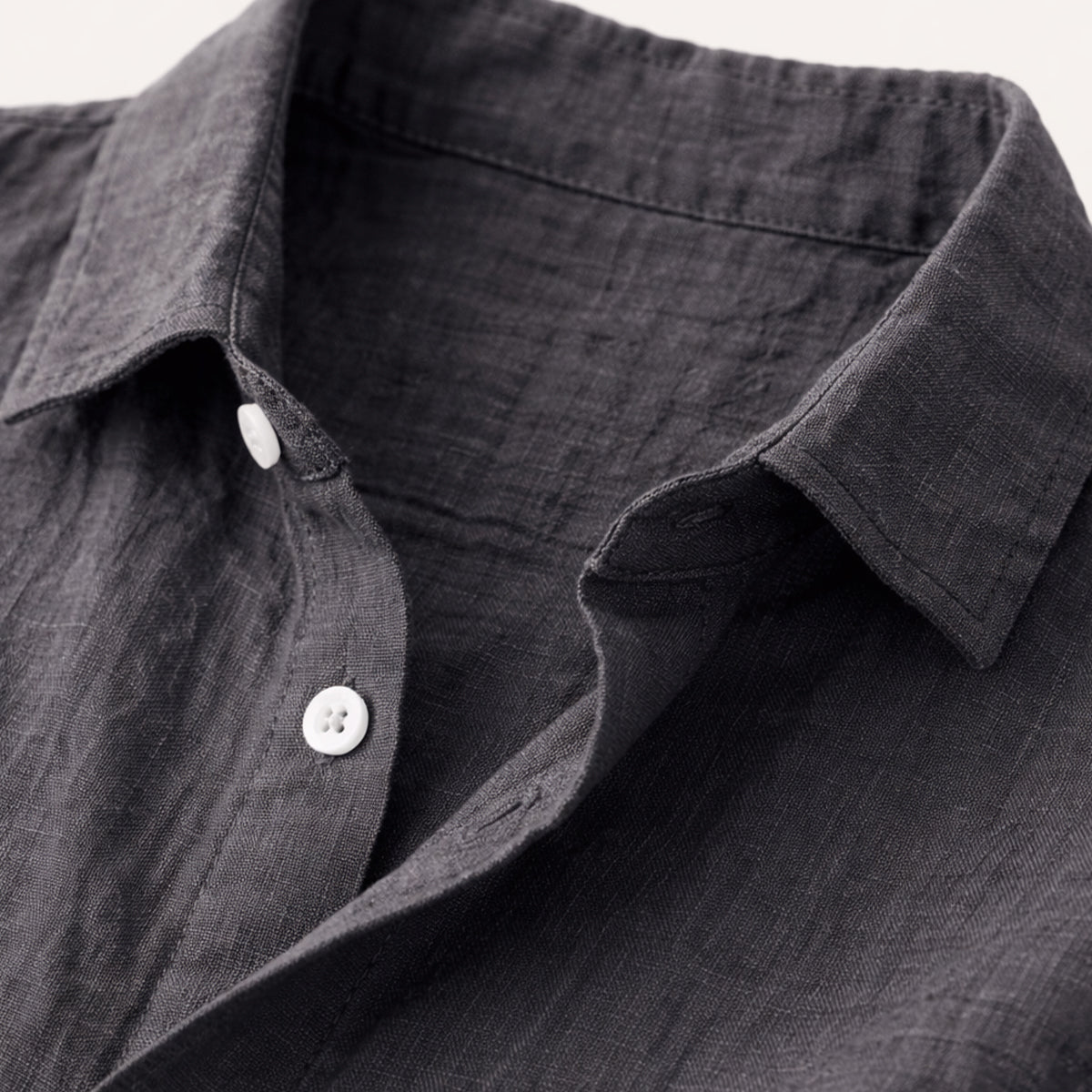 The Prague Men’s Classic Lightweight Button Up Shirt