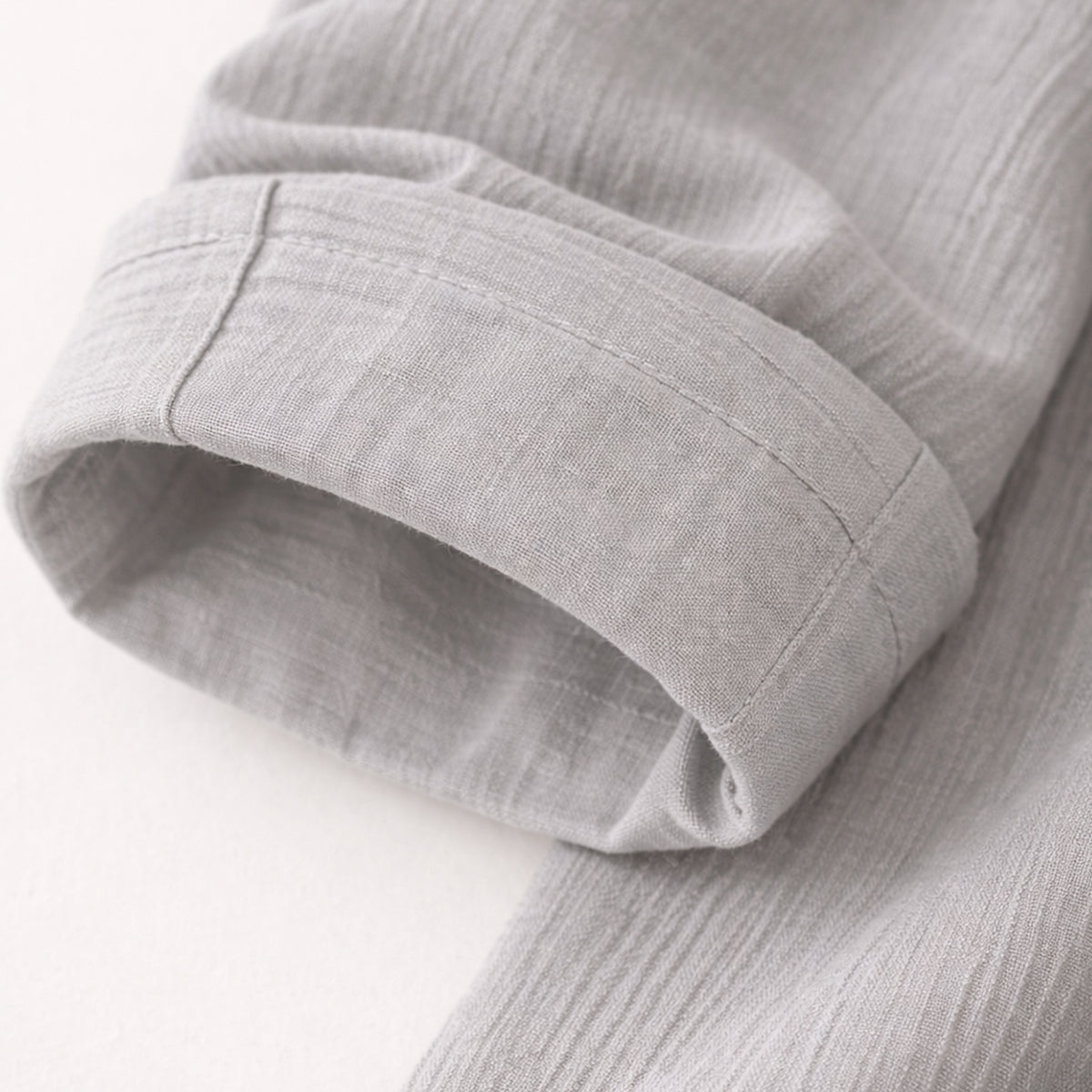 The Devonshire Men’s Slim Fit Business Dress Shirt – Gray