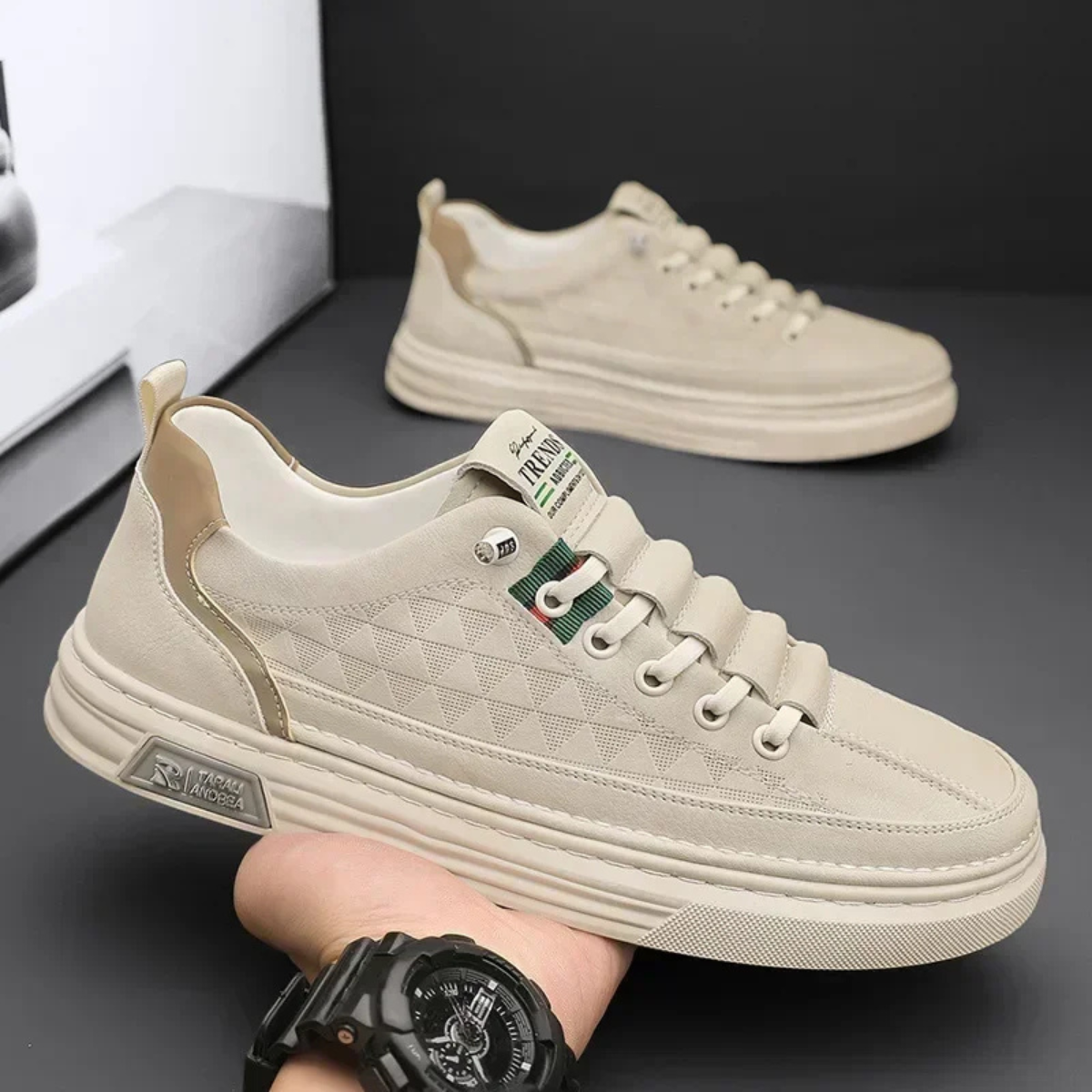 The Cedarbrook Men’s Casual Lightweight Leather Look Lace Up Sneakers
