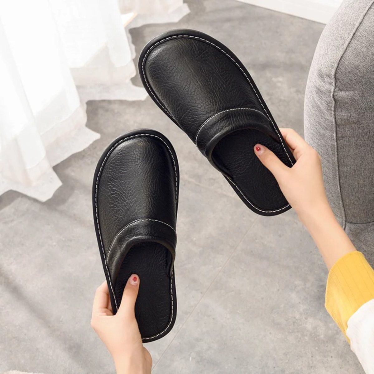 The Shaftesbury Men’s Soft Leather Indoor House Shoes