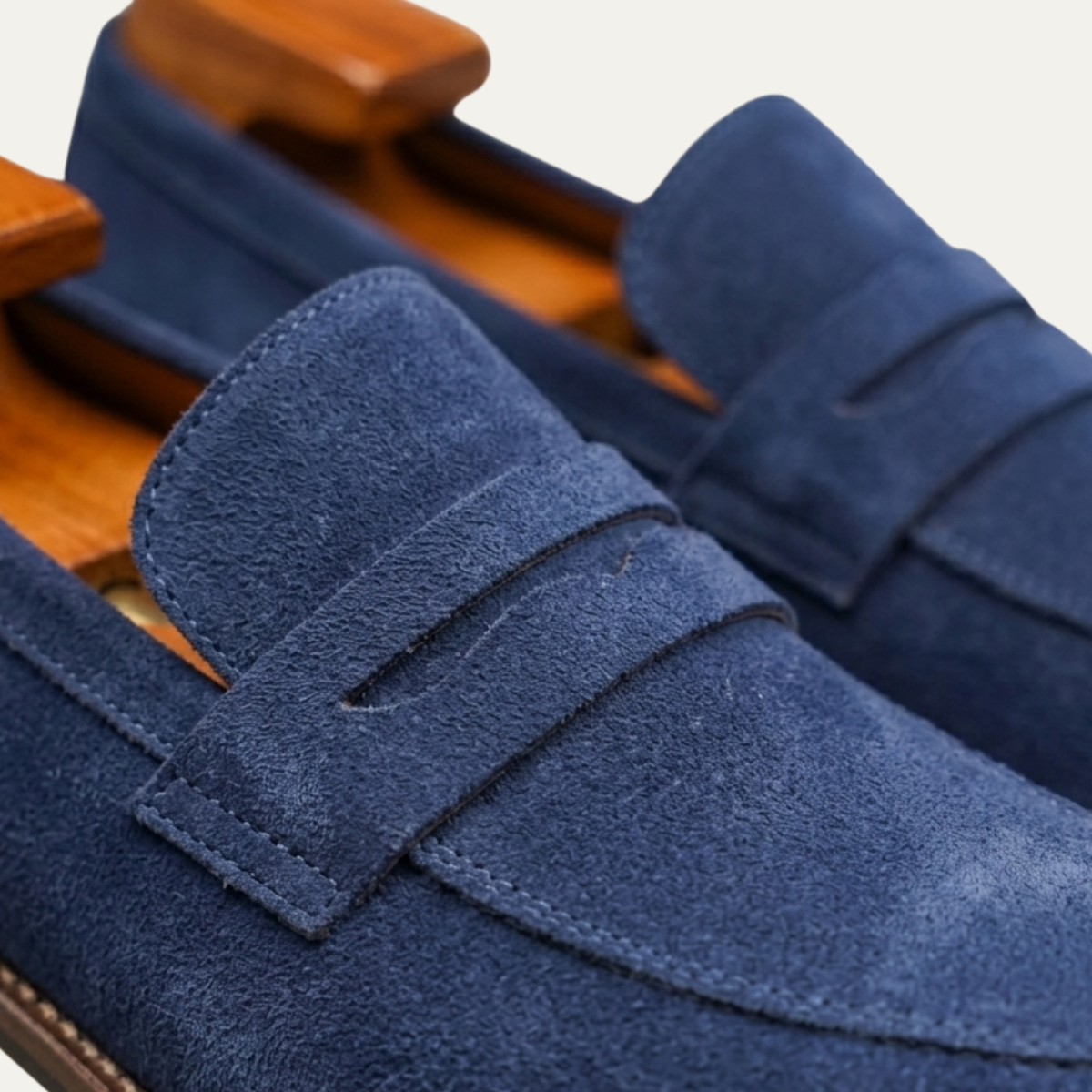 The Limone Men’s Classes Suede Penny Comfort Loafers