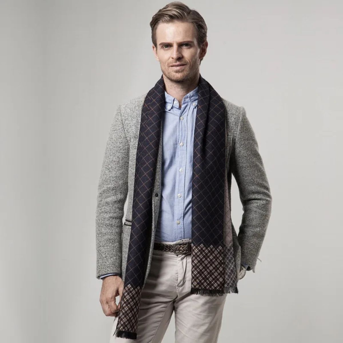 The Champs Élysées Cashmere Merino Scarf for Men - Black