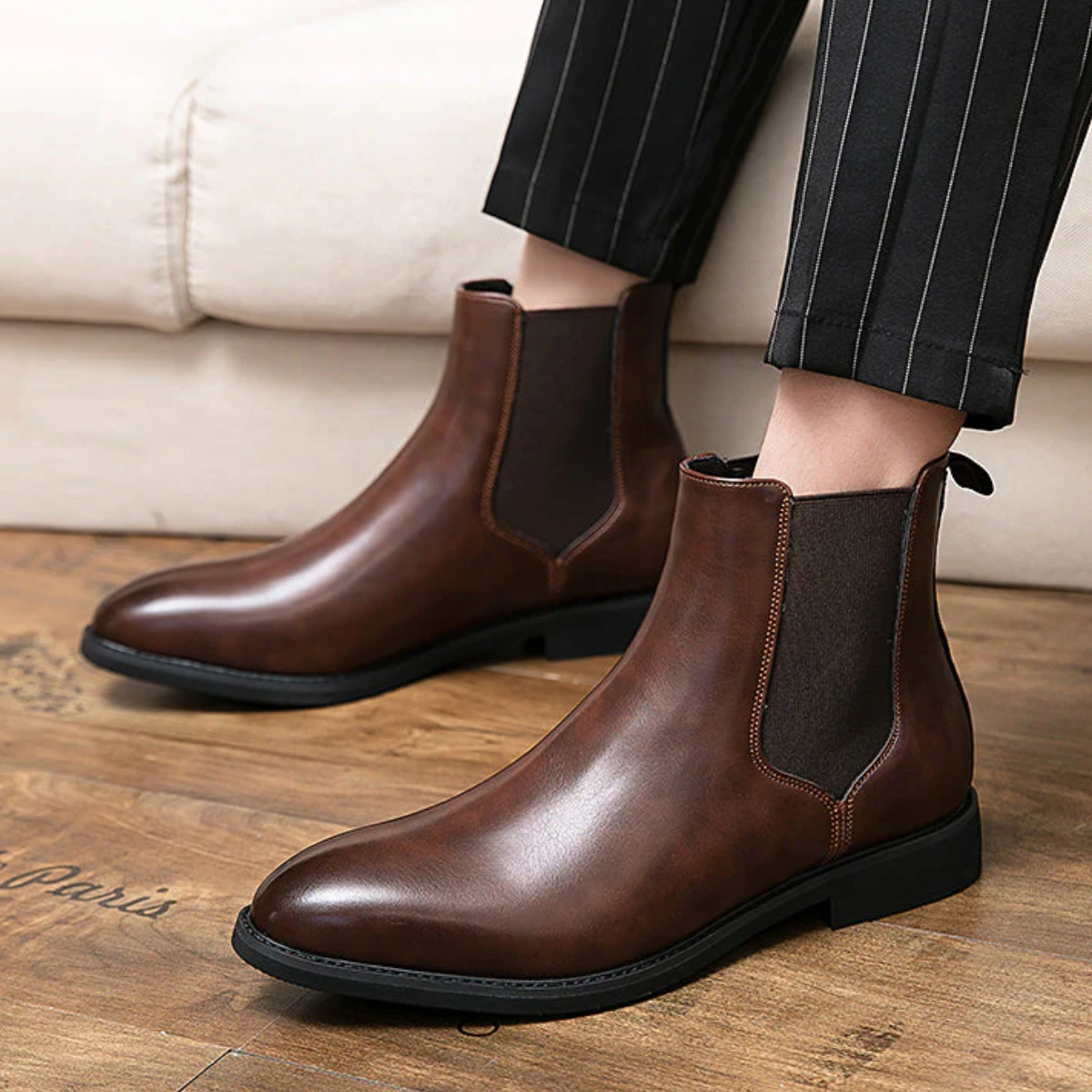 The Ivrea Men's Leather Chelsea Boots