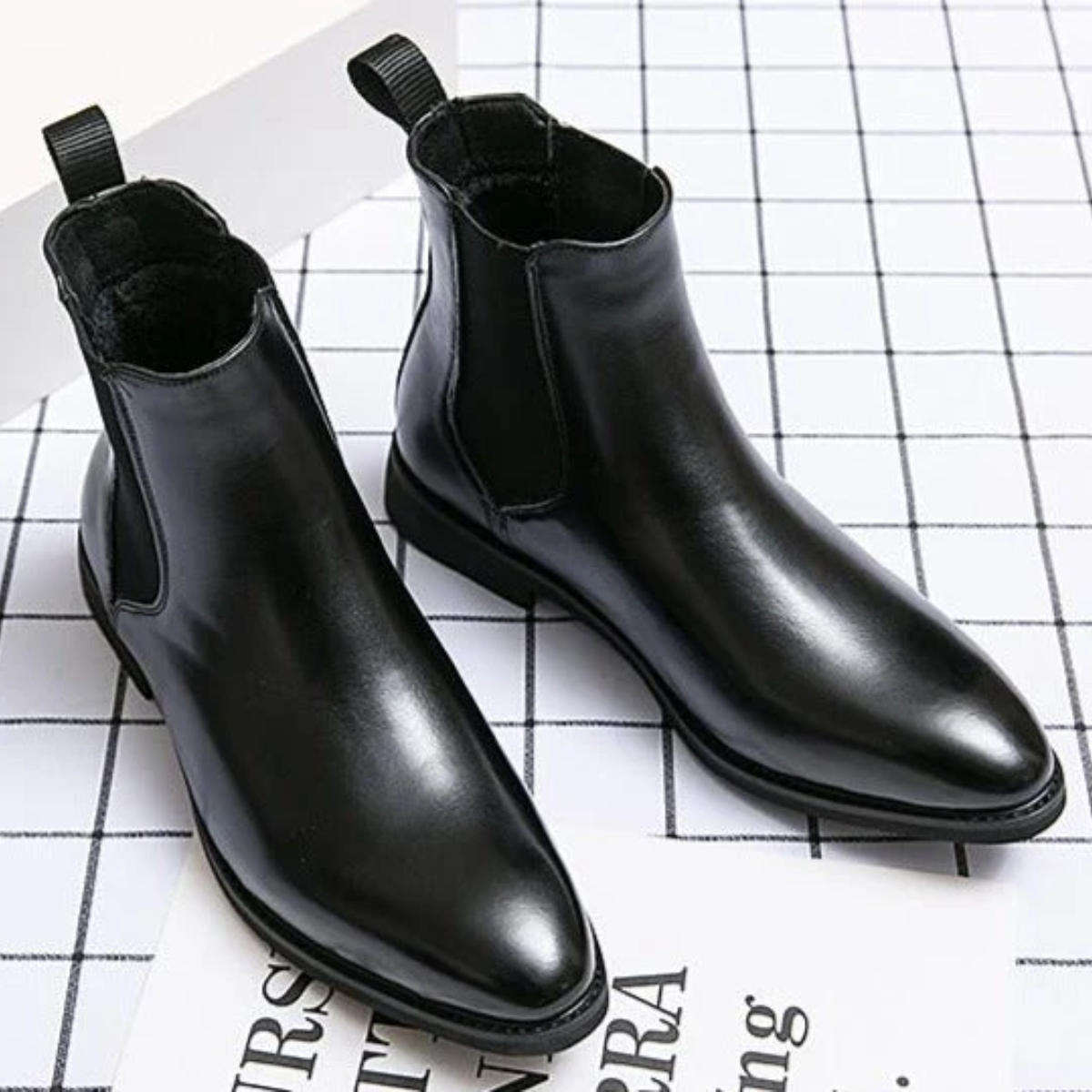 The Ivrea Men's Leather Chelsea Boots