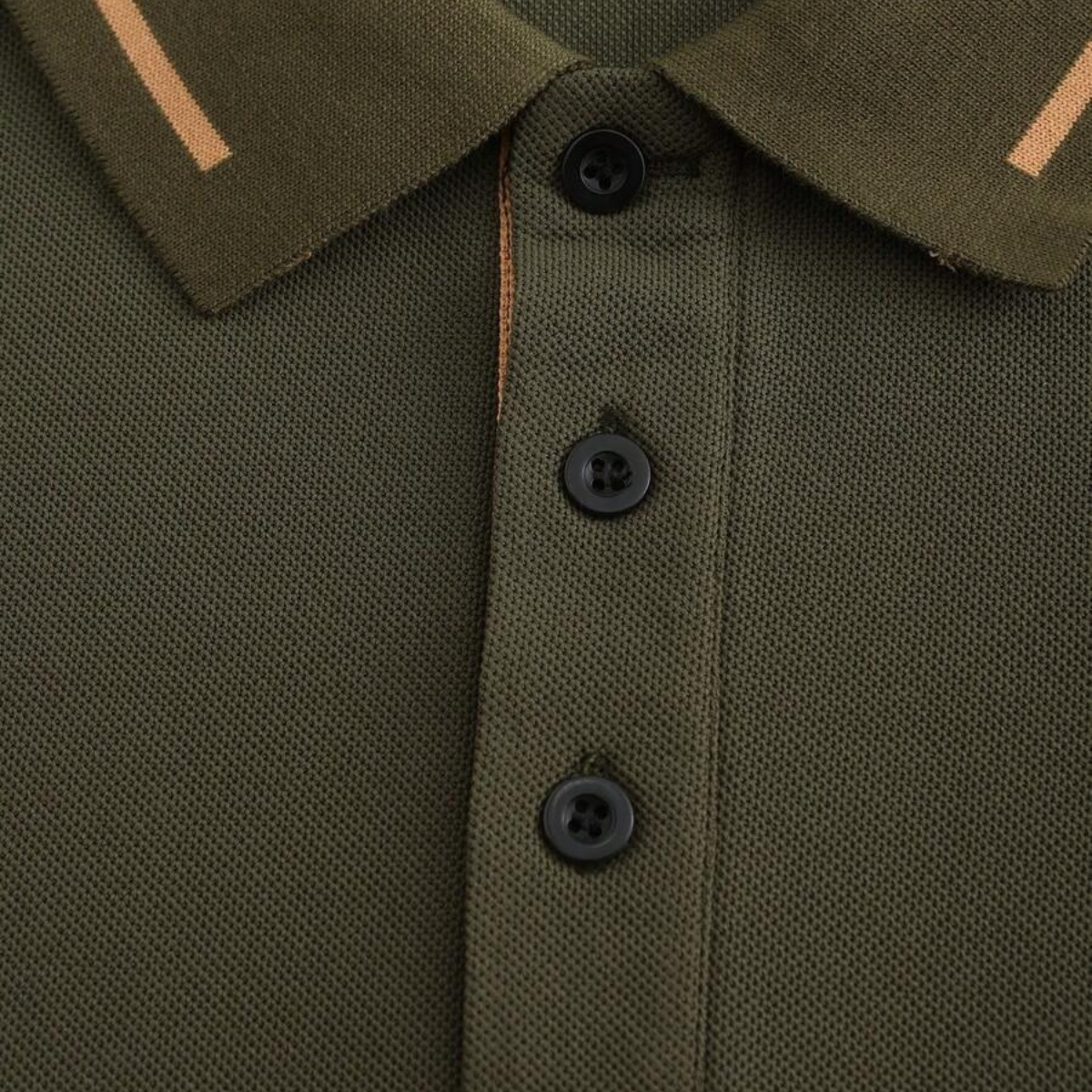 The Meadowcrest Ridge Men’s Polo Shirt with Contrast Trim – Army Green