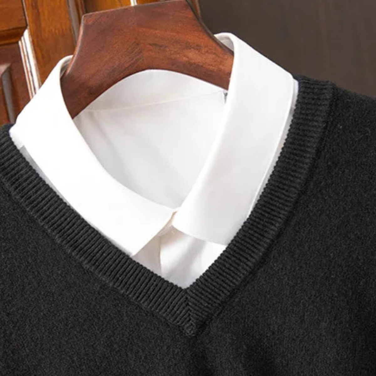 The Linfield Men's Soft Warm Knit V Neck Sweater