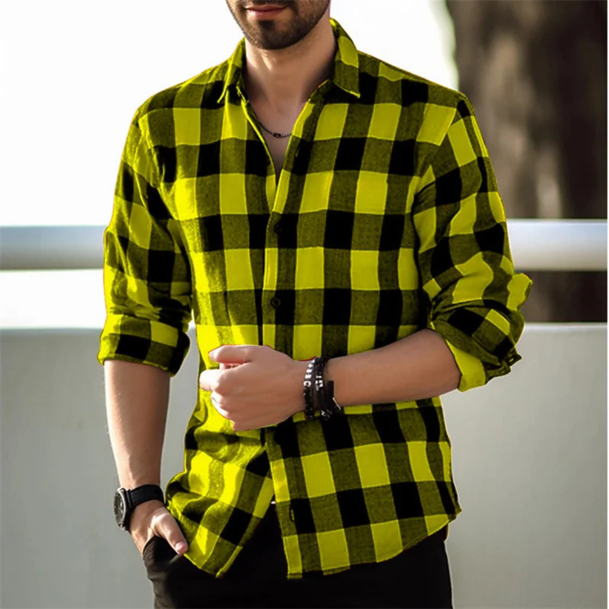 The Como Lago Men’s Casual Plaid Button-Up Shirt