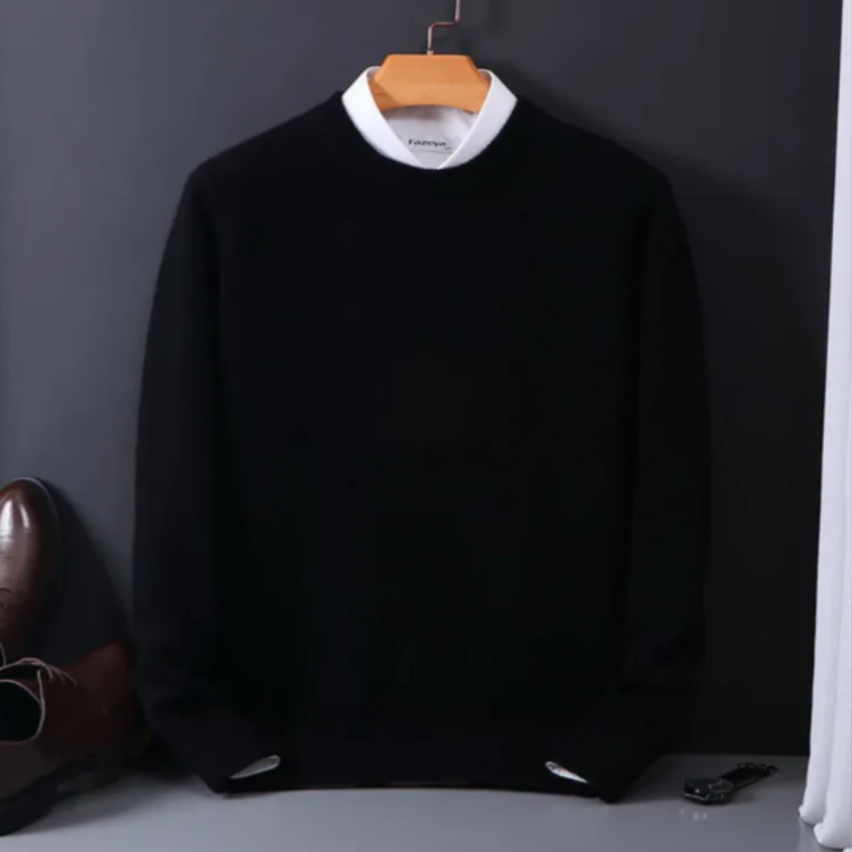The Prescott Men’s Classic Crew Neck Sweater