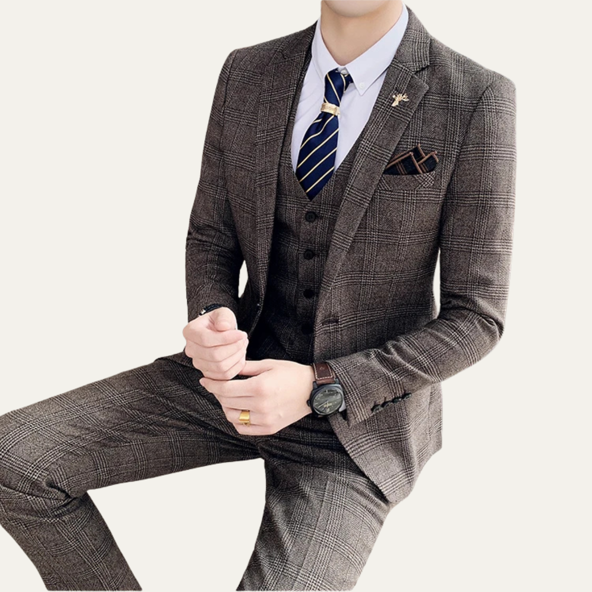 The Vigevano Men’s Plaid 3 Piece Suit – Blazer Vest and Pants Formal Set