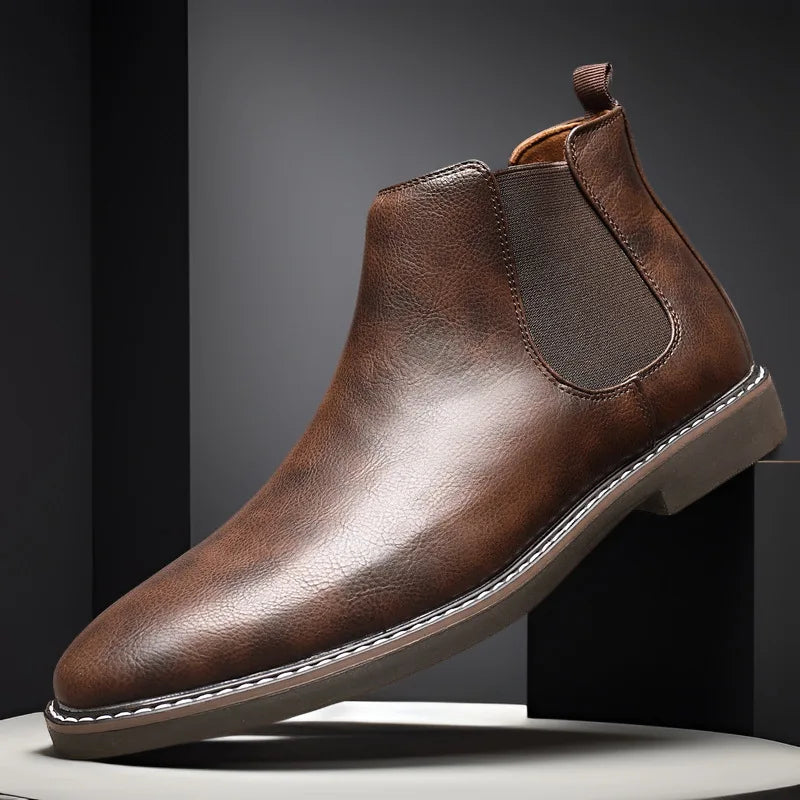 The Fort William Men's Stylish Comfortable Leather Chelsea Boots