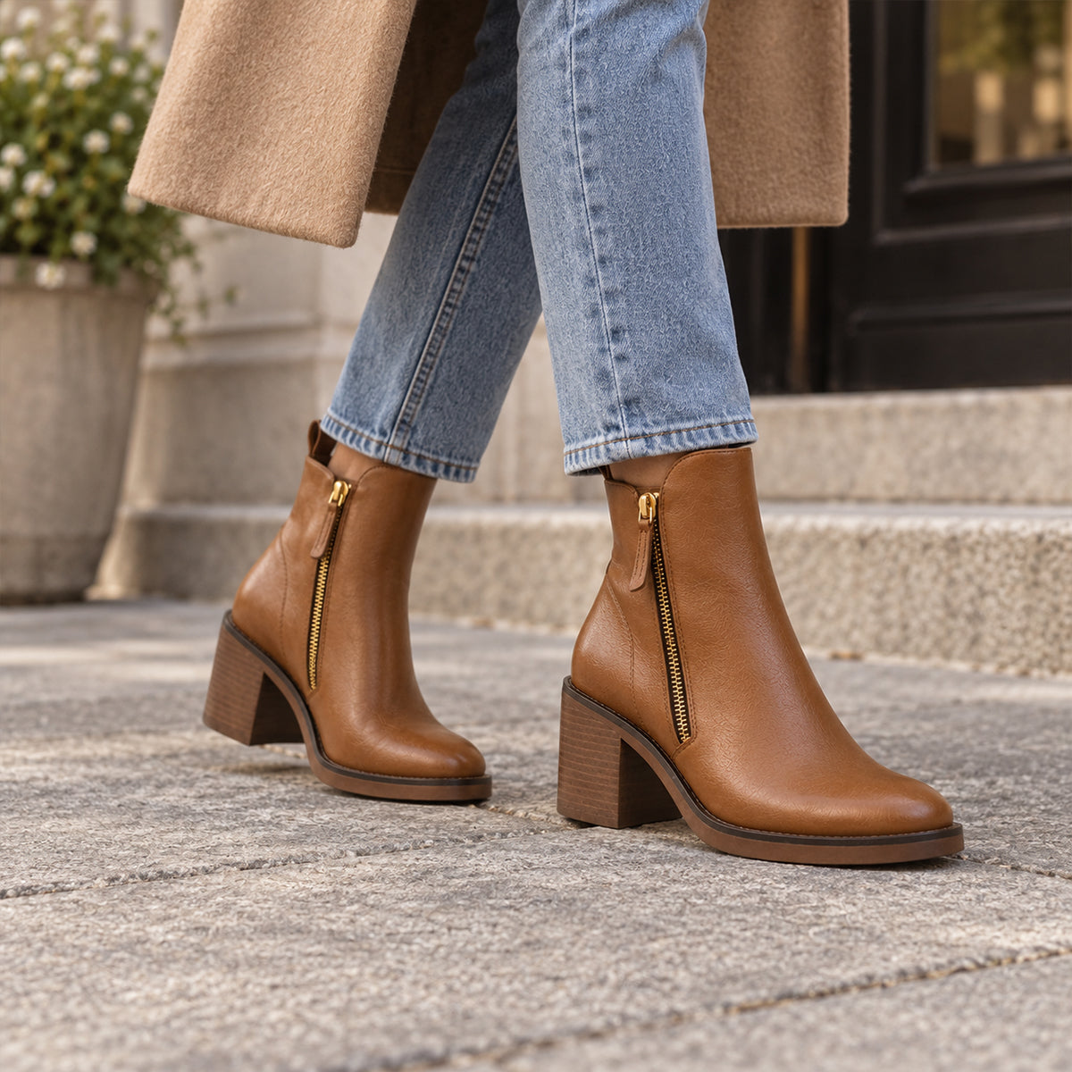 Women’s Ankle Boots – Side Zip Block Heel Booties